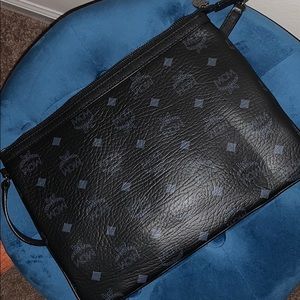 Mcm Pouch